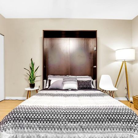Rittenhouse Studio Apartment With Patio By Act Philadelphia Exterior foto